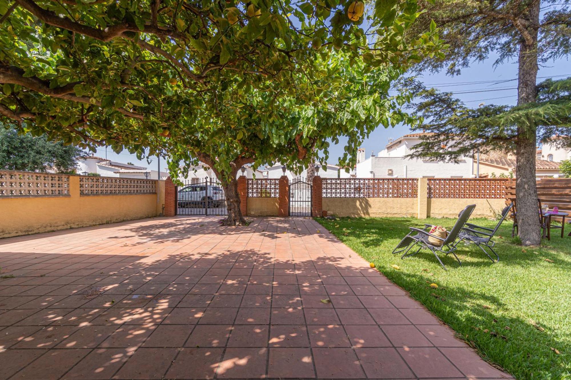 Apart-Rent Casa Con Jardin Pani 0081 Empuriabrava Extérieur photo